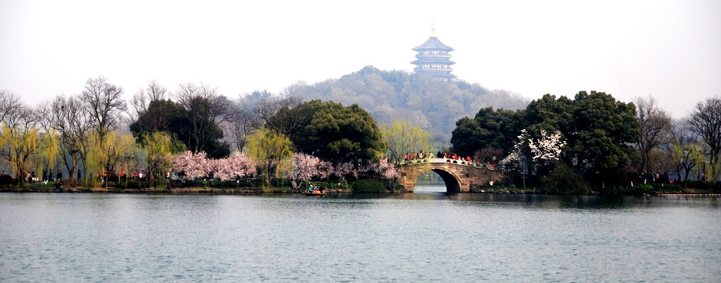 西湖三月 西湖三月