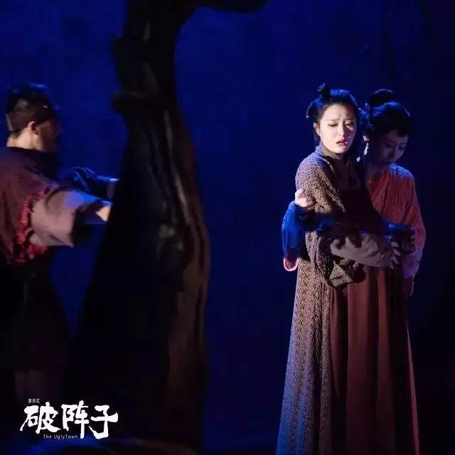 狂奔的拖鞋 狂奔的拖鞋