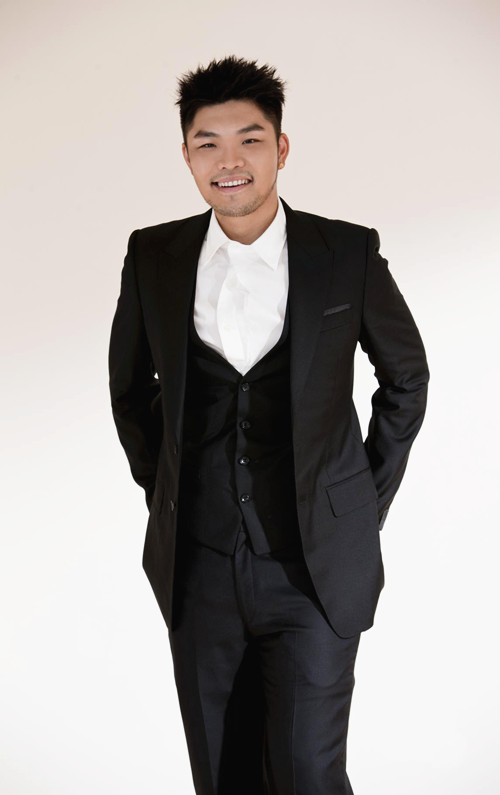 李玖哲 李玖哲