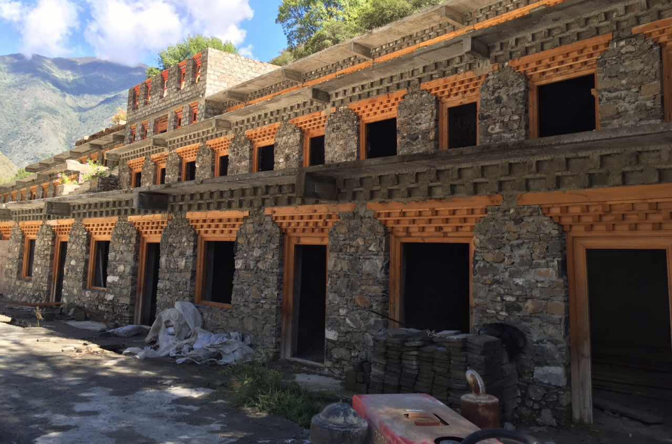雍仲拉顶广法寺