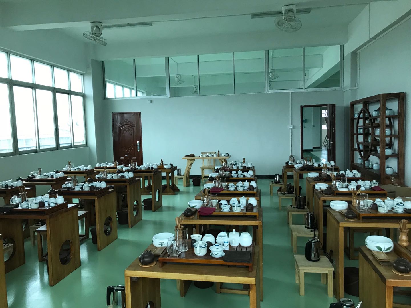 广东羊城技工学校茶艺室 广东羊城技工学校茶艺室