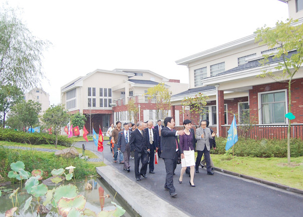 诸暨实验国小 诸暨实验国小