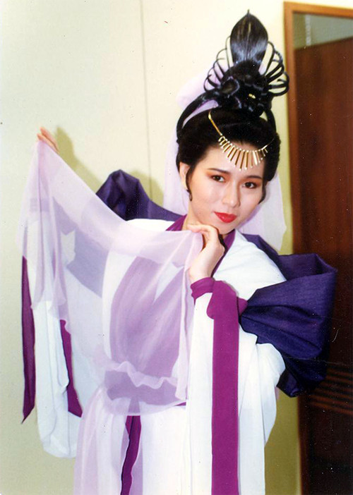 展娉婷 展娉婷