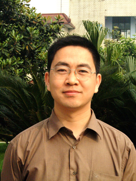 李明定