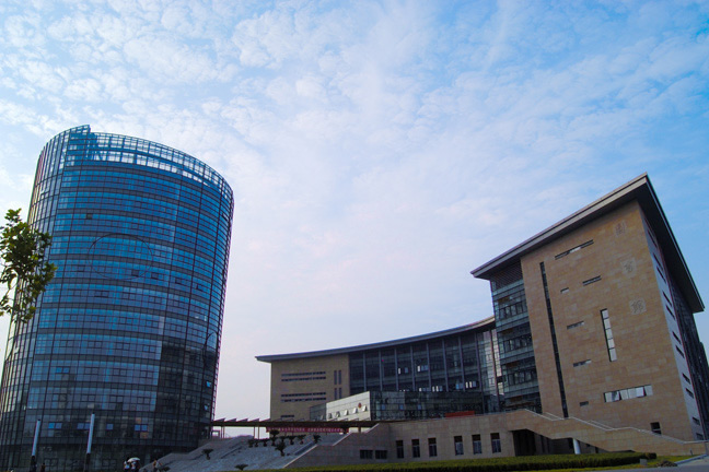 华东师範大学闵行校区图书馆 华东师範大学闵行校区图书馆
