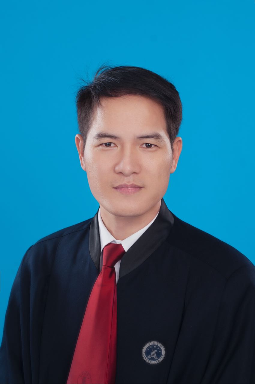 罗秋林