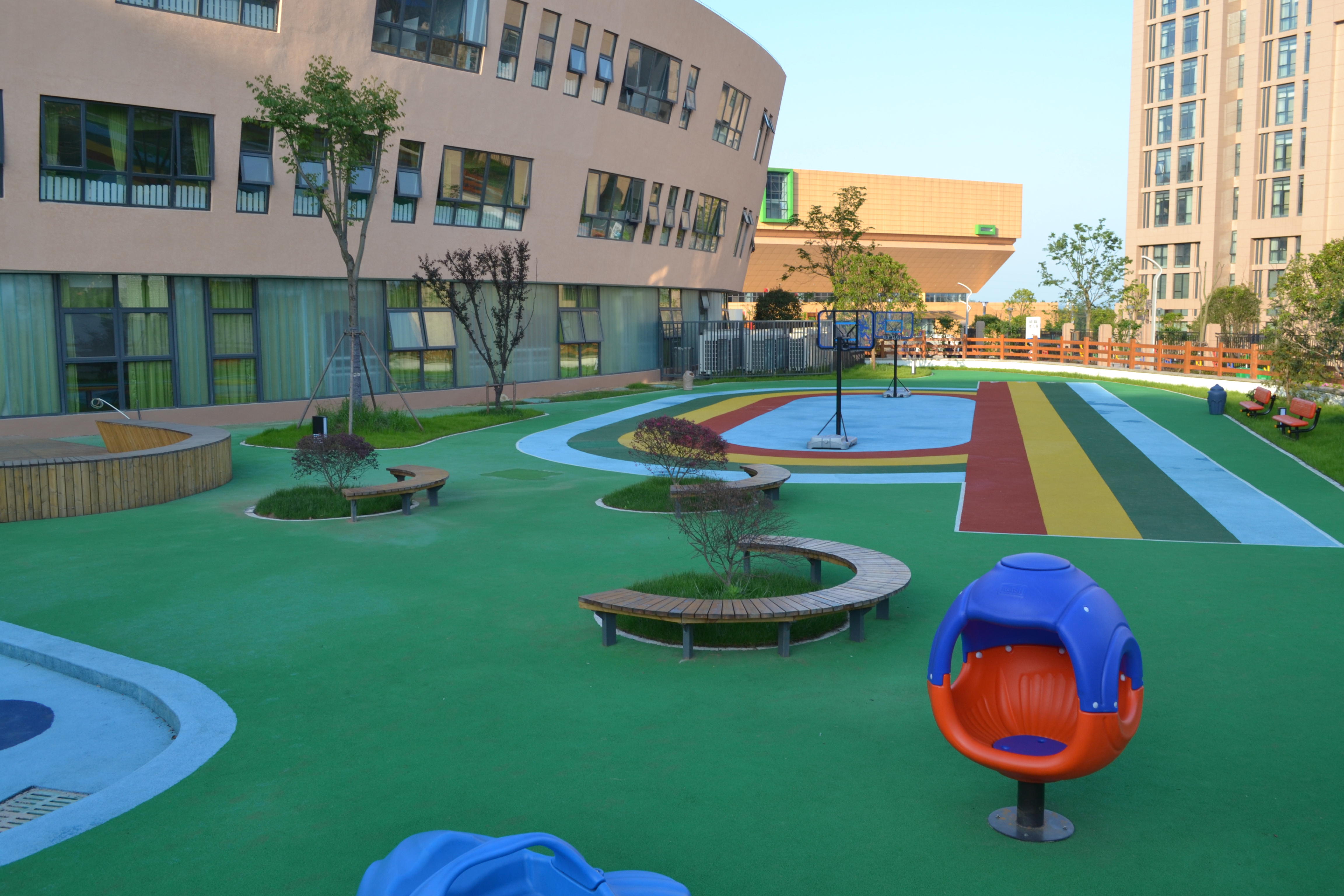 海亮幼稚园运动区 海亮幼稚园运动区