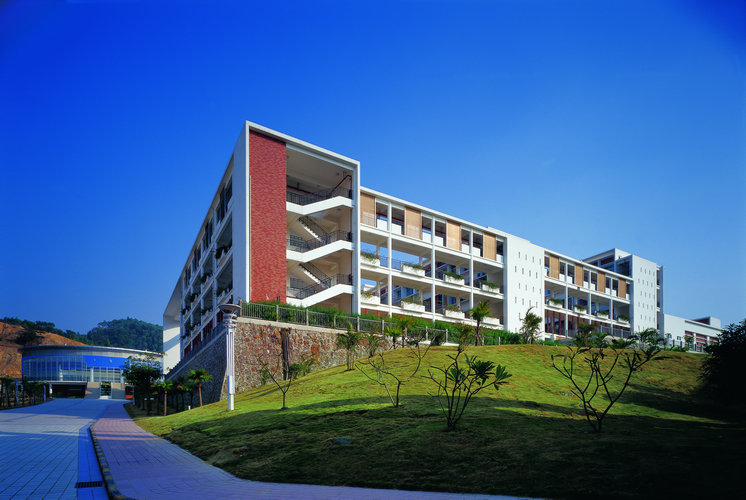 深圳清华实验学校 深圳清华实验学校