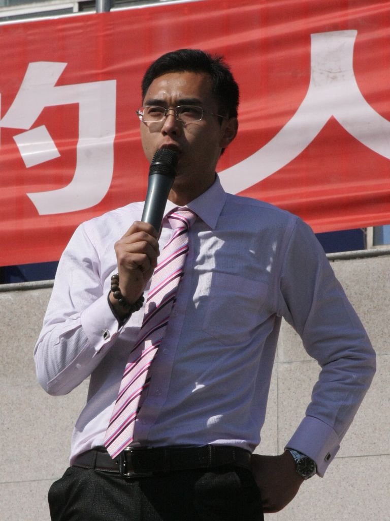 余云 余云