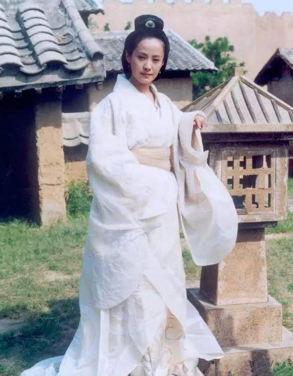 剧雪饰演的蔡文姬形象 剧雪饰演的蔡文姬形象