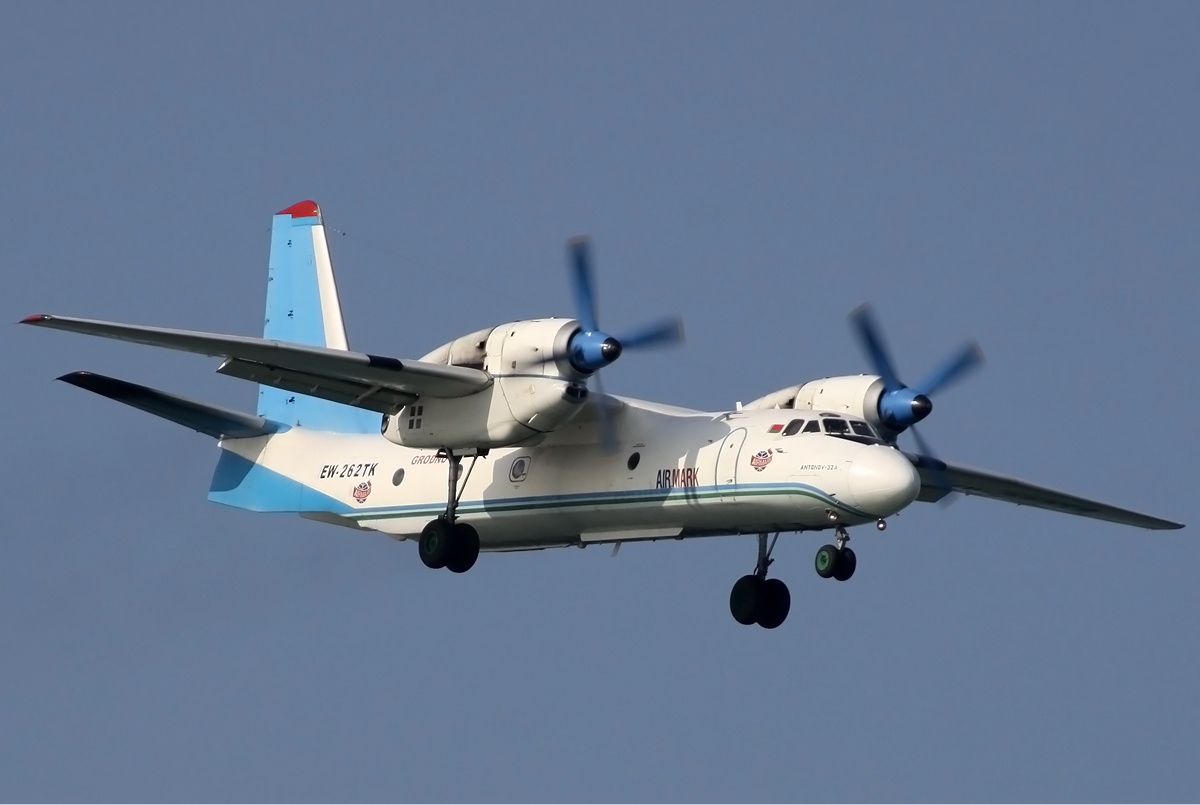 An-32