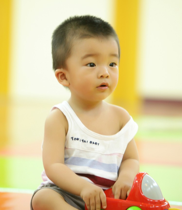 孩子 孩子