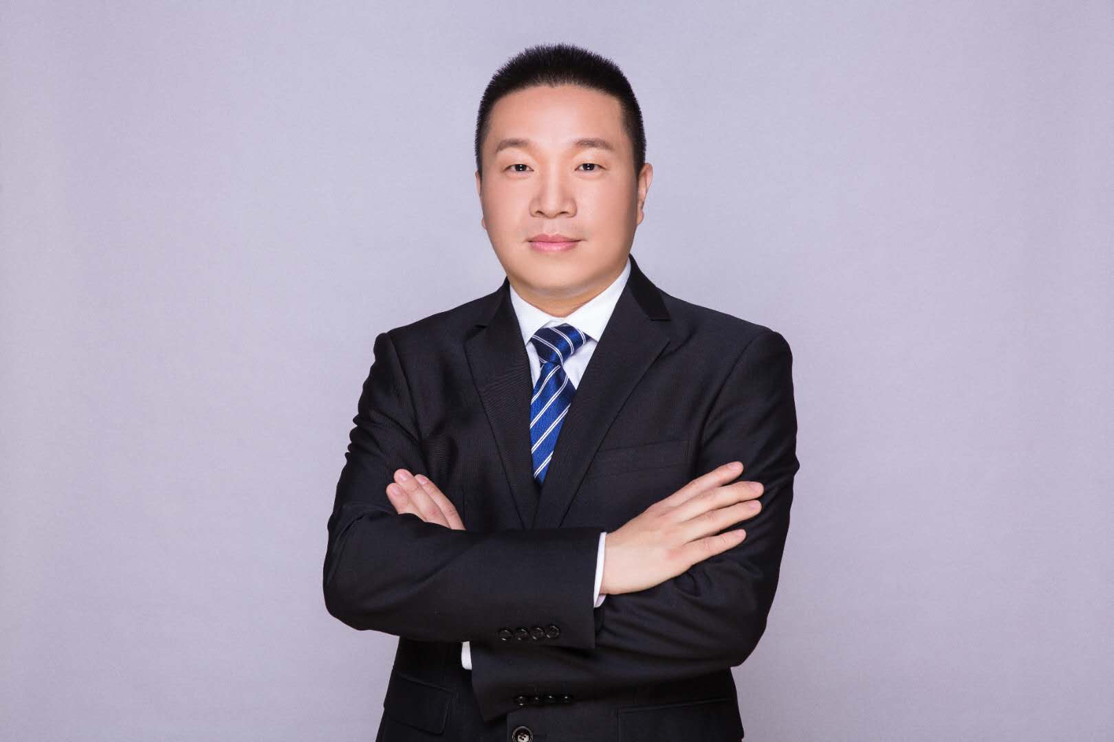 董飞超