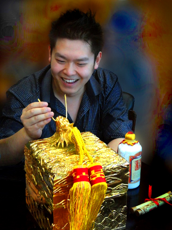 赵 晨 赵 晨