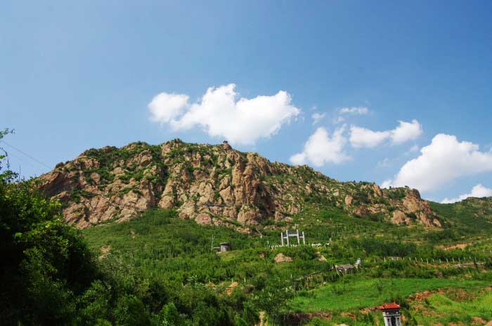丹凤县凤冠山自然风景区 丹凤县凤冠山自然风景区