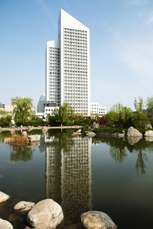 西安美术学院校园风光 西安美术学院校园风光