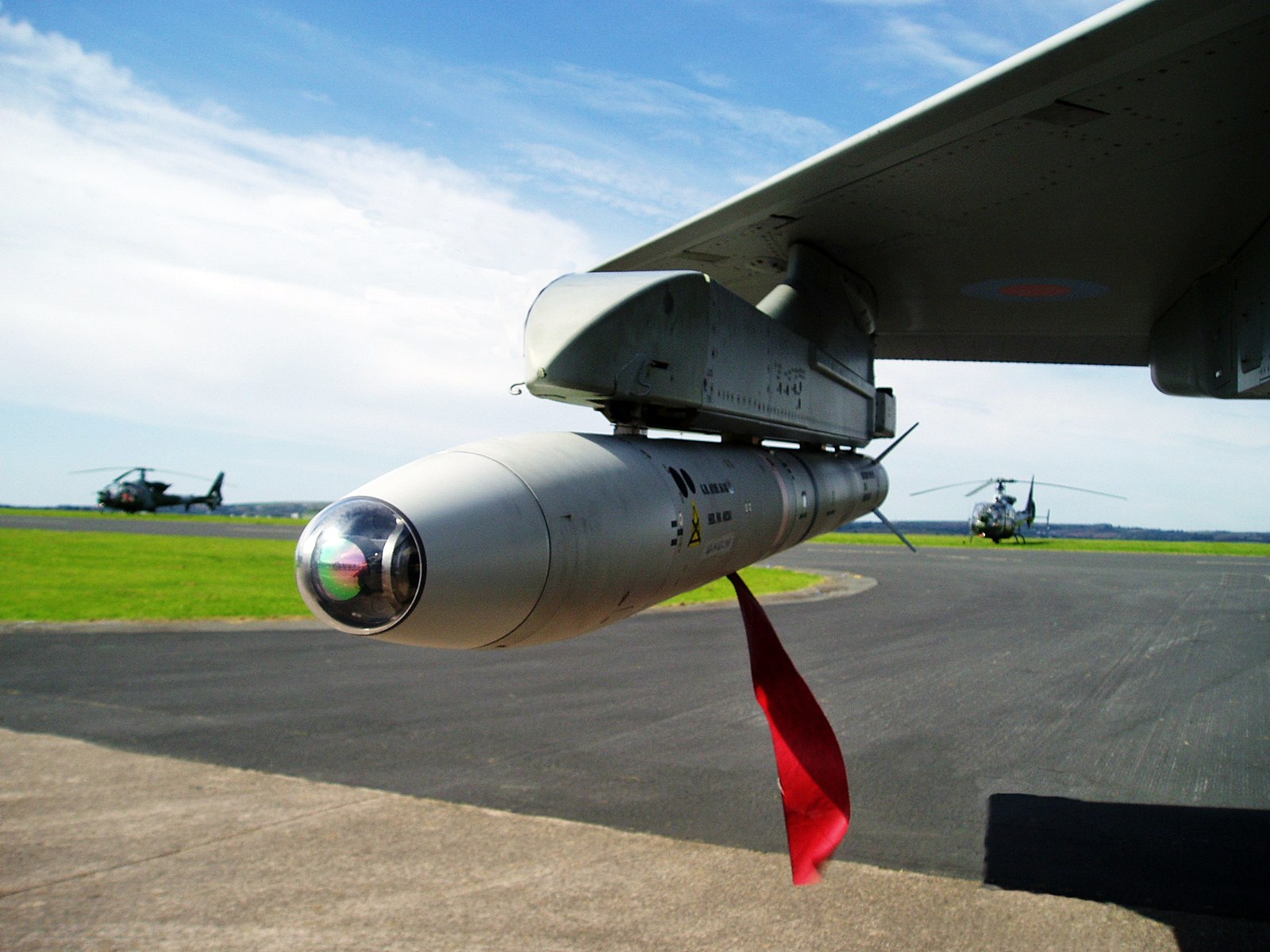 AIM-132空空飞弹
