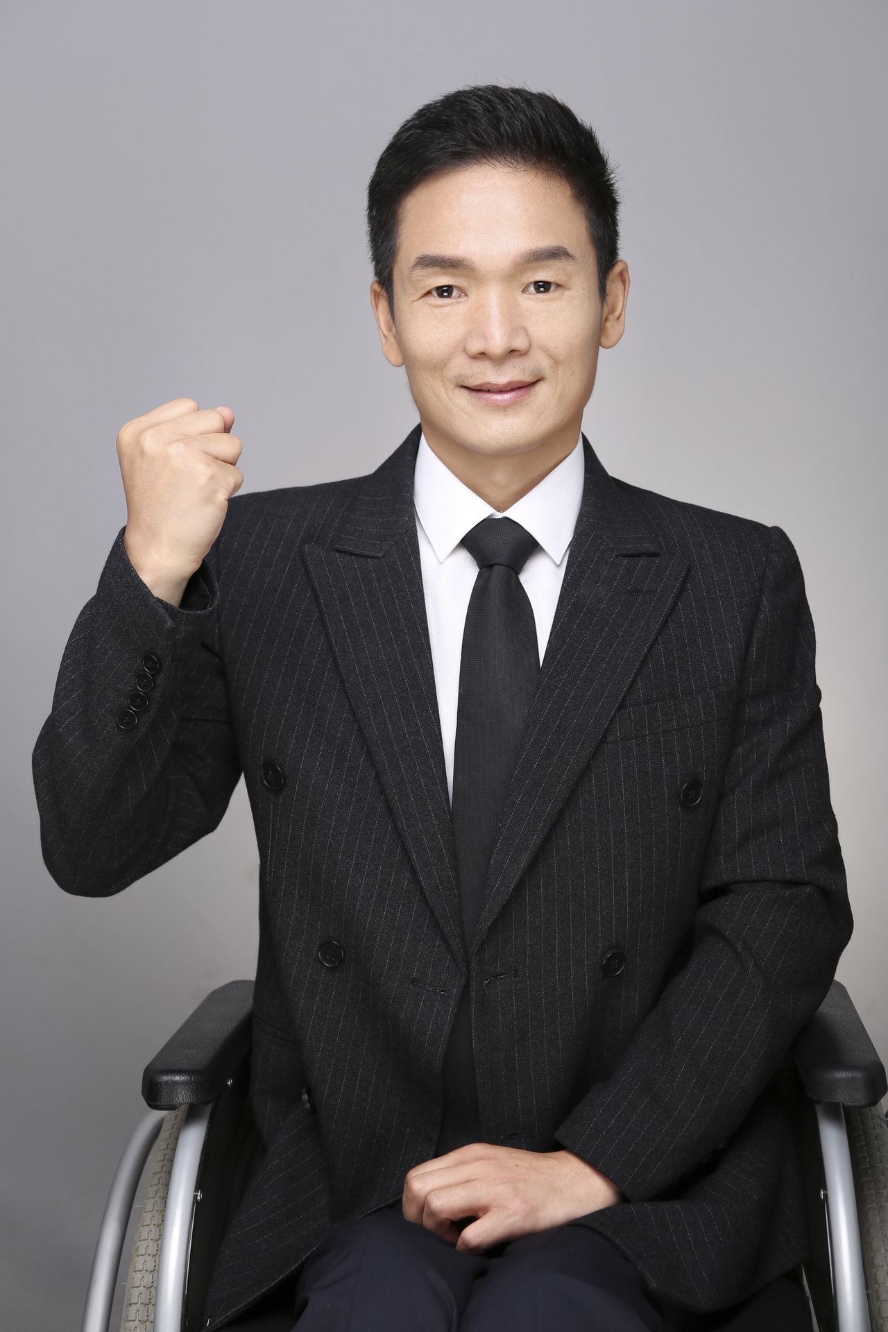 马华(中国着名爱心人士马华)