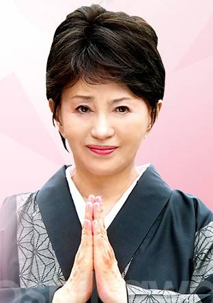 朝5晚9~帅气和尚爱上我~(朝5晚9~帅帅和尚爱上我)