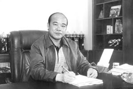 汪振东 汪振东