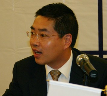 薛云华 薛云华