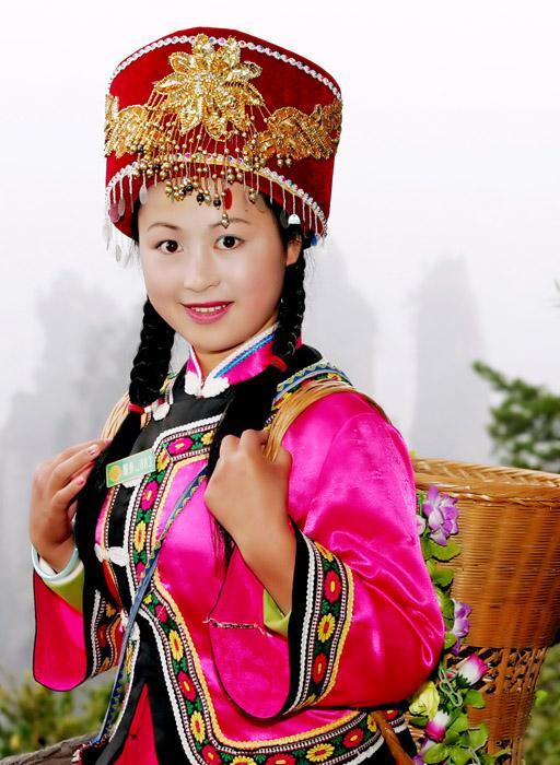 中国少数民族服装 中国少数民族服装