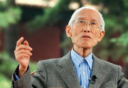 国立中山大学荣誉终身教授余光中 国立中山大学荣誉终身教授余光中