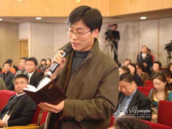 中国新闻社记者 中国新闻社记者
