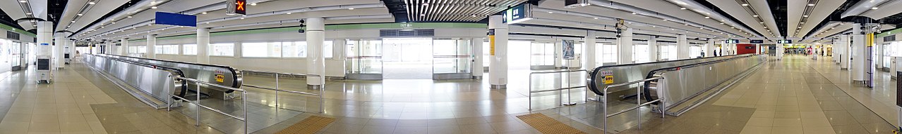 行人通道至离境大堂全景图(2018年4月) 行人通道至离境大堂全景图(2018年4月)