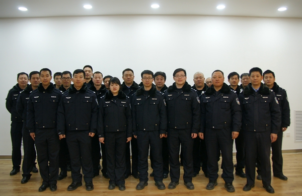 西城分局府右街派出所青年突击队 西城分局府右街派出所青年突击队