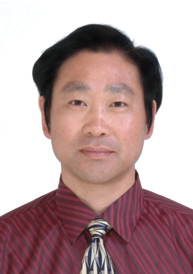 刘建华(中国石油摄影报社社长)