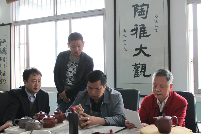 国家级美术大师吴仁生现场指导 国家级美术大师吴仁生现场指导