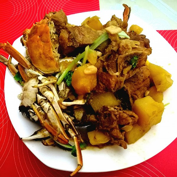 排骨炖河蟹