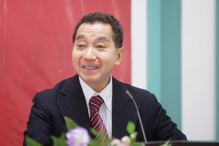 何子栋 何子栋