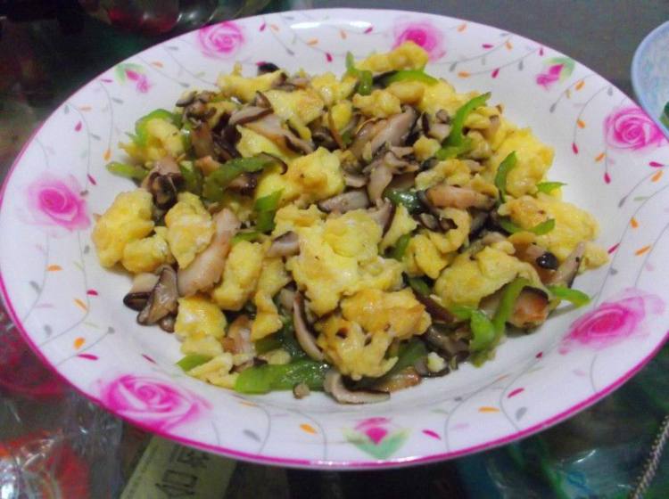 香菇炒鸡蛋 香菇炒鸡蛋