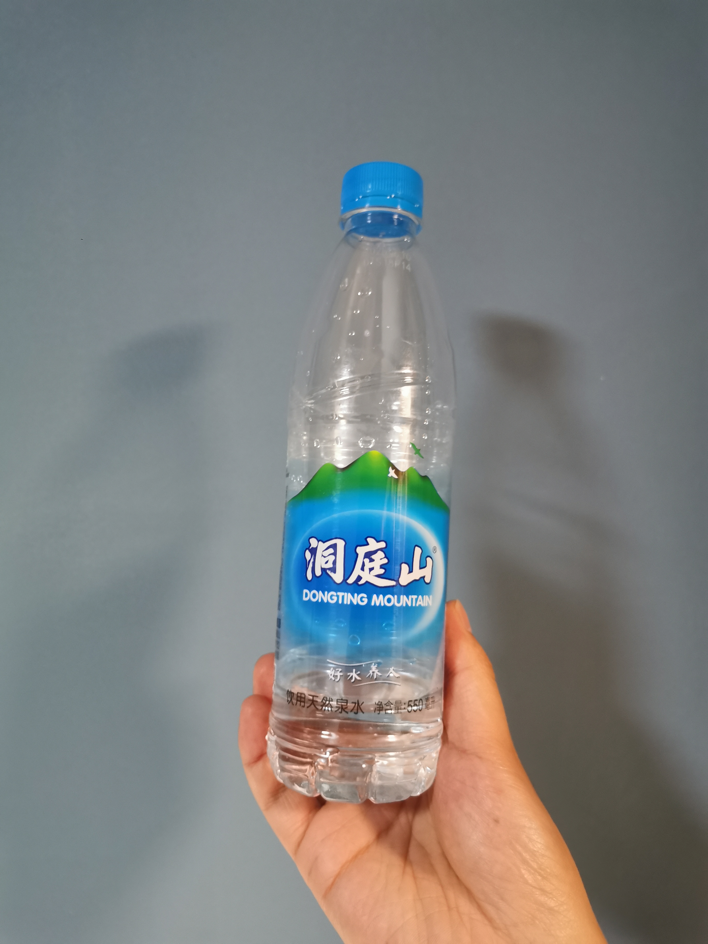 洞庭山矿泉水2