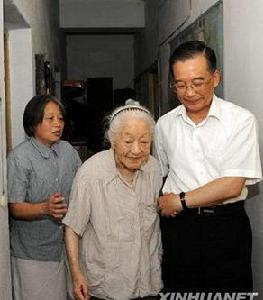 温家宝已是连续第5次连续看望 温家宝已是连续第5次连续看望