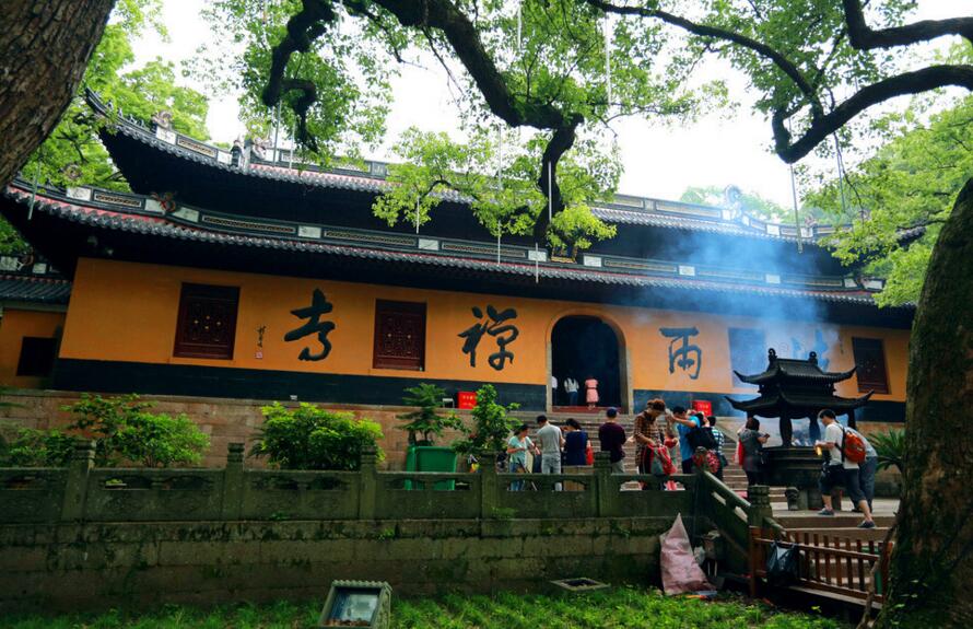 普陀山法雨寺