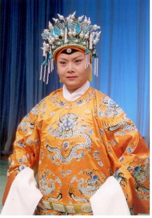 三打龙袍 三打龙袍
