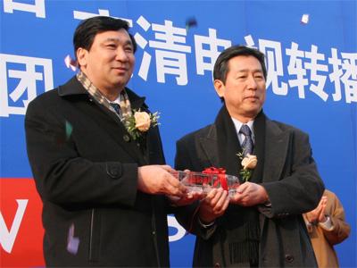 索尼与北京电视台交接高画质电视转播车 索尼与北京电视台交接高画质电视转播车