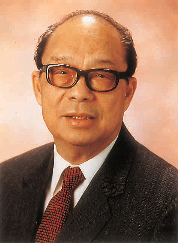 利国伟