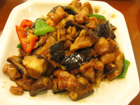 香菇鸡丁