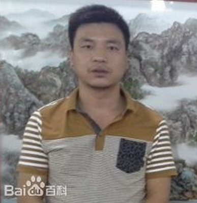 曹伟(江西省陶瓷工艺美术大师)