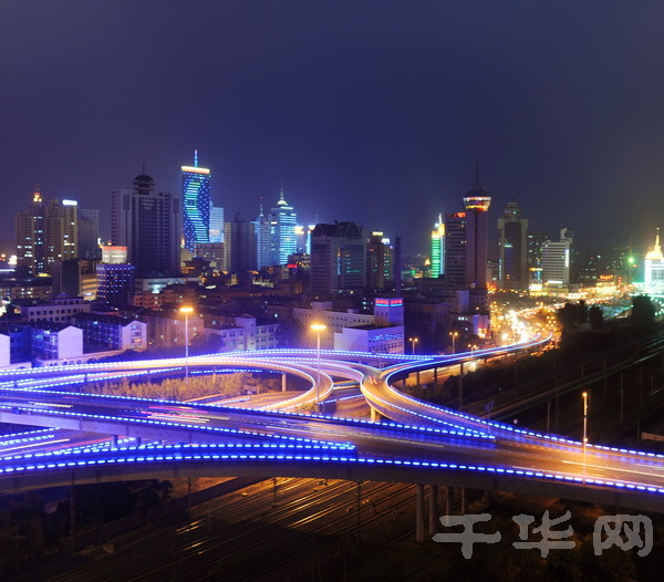 鞍山夜景 鞍山夜景