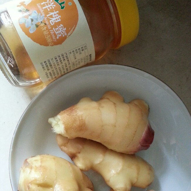 姜味蜂蜜牛奶饮