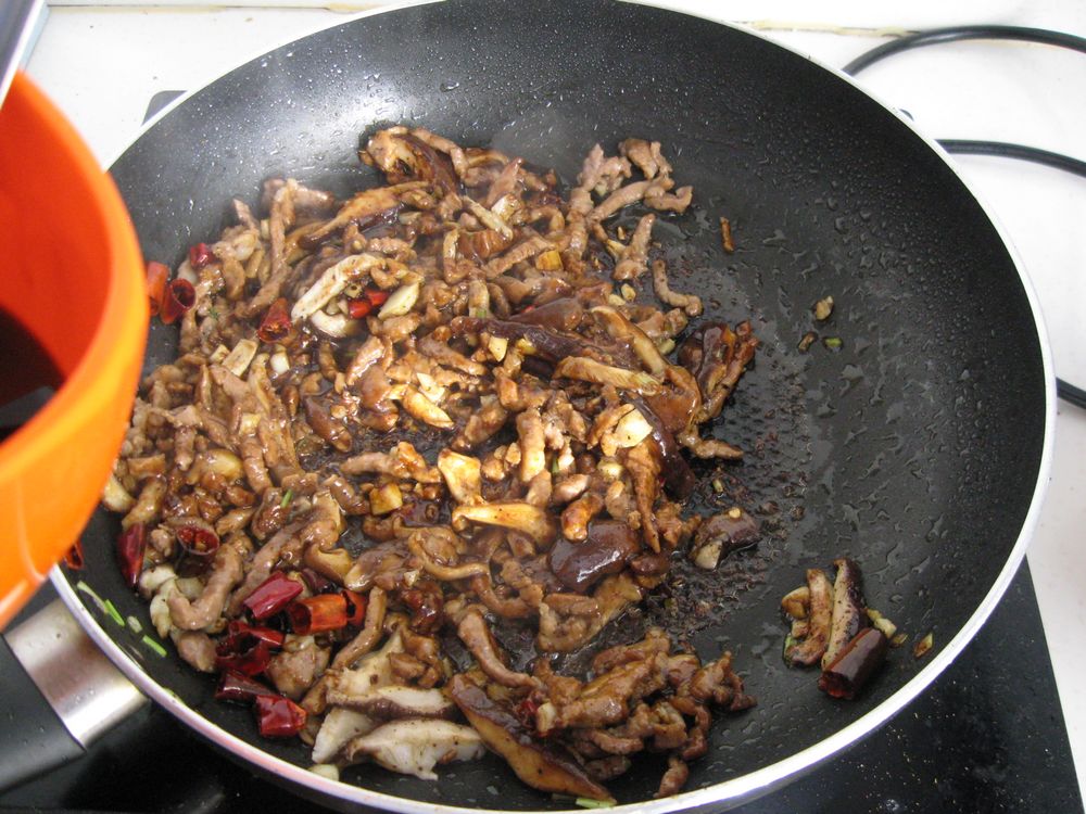 香菇麻辣肉丝