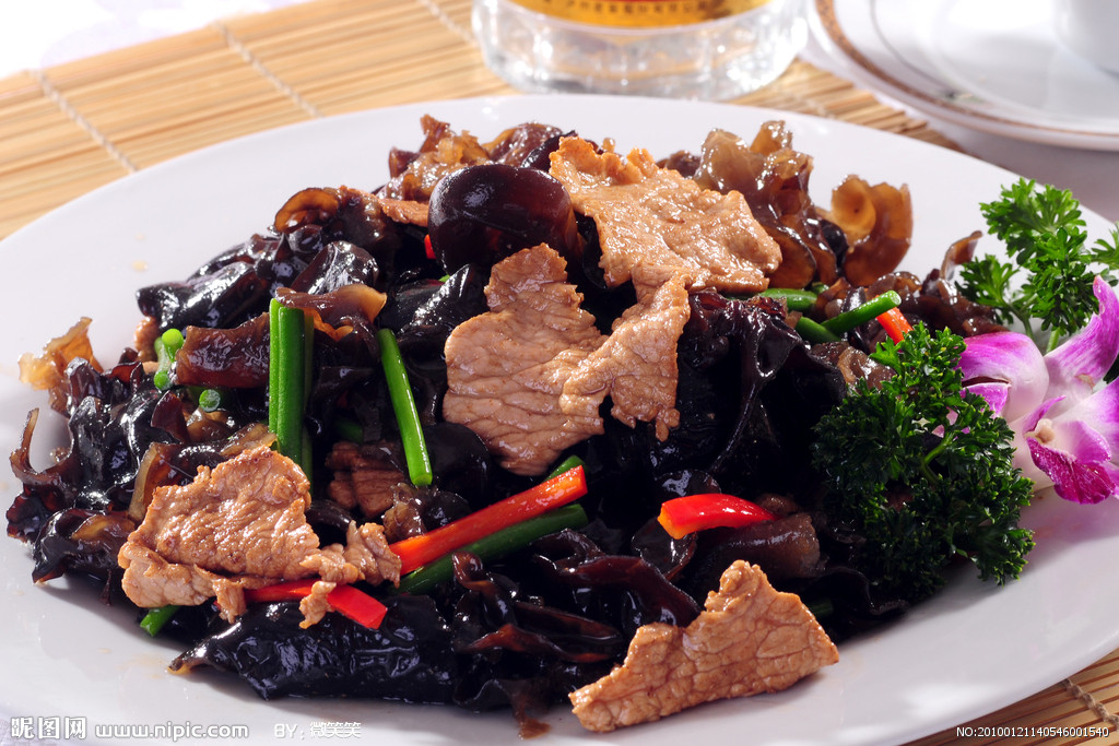 黑木耳炒肉 黑木耳炒肉