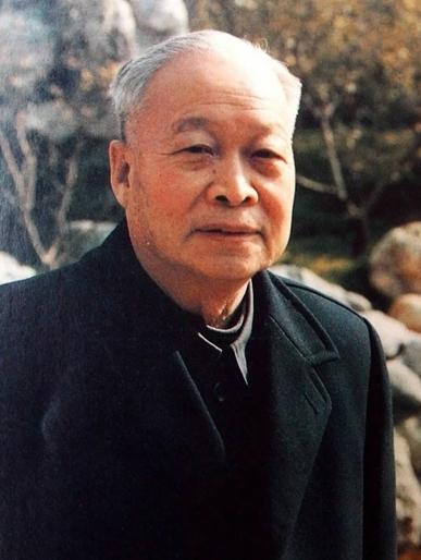 钱三强 钱三强