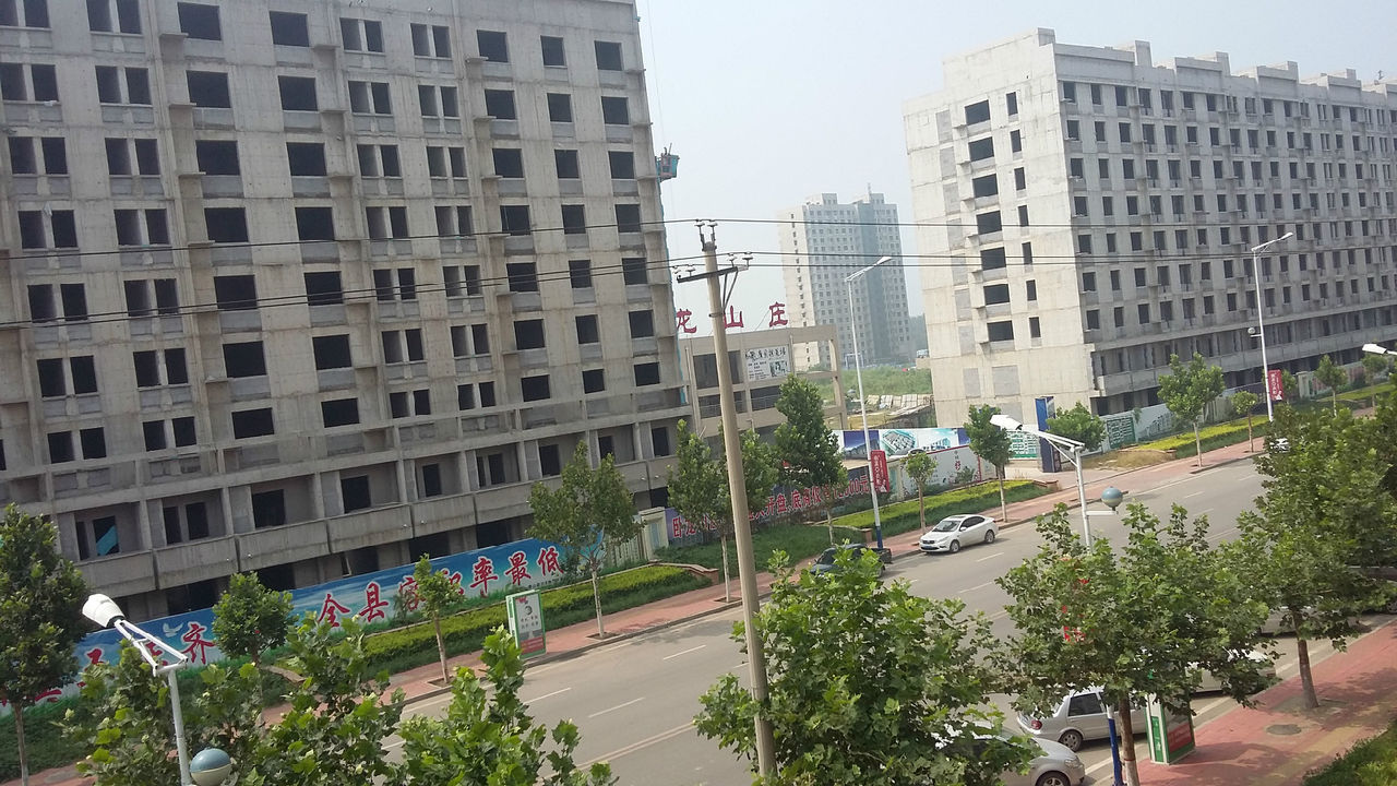 卧龙山庄(河北省唐山市滦县卧龙山庄)