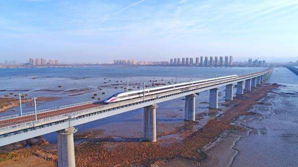 济青高速铁路跨胶州湾特大桥 济青高速铁路跨胶州湾特大桥